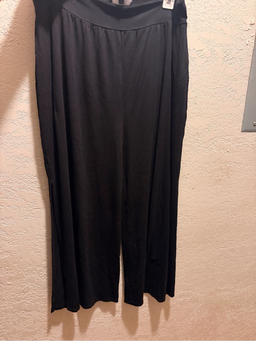 Tanoa 2 dresses, 2 pants, and 1 top. Take it all!! - Picture 4 of 16